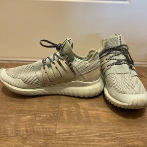 Adidas Tubular